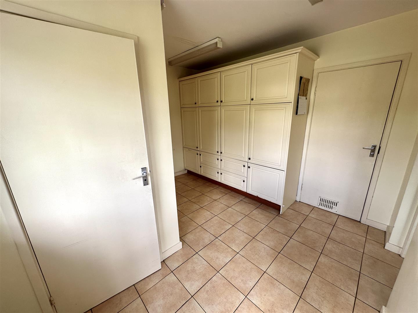 Marine Drive, Barry Knights Estate Agents